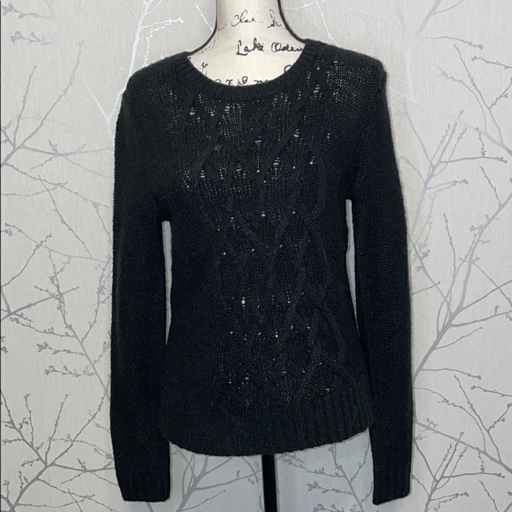 Banana Republic Factory cable knit sweater, Size S‎